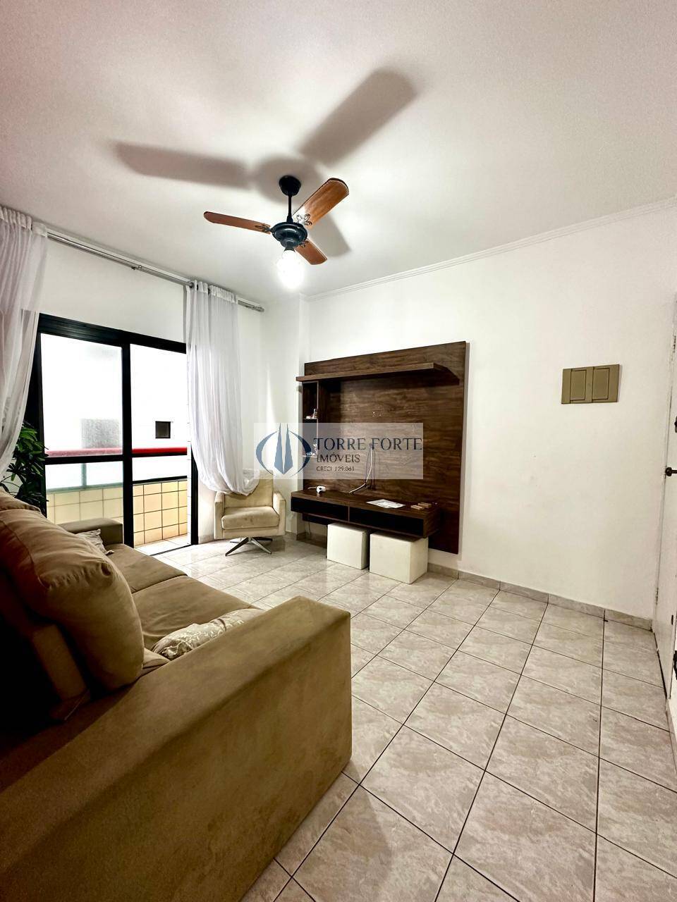 Apartamento à venda com 2 quartos, 60m² - Foto 13