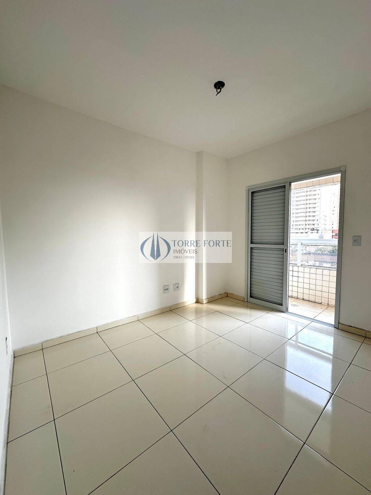 Apartamento à venda com 2 quartos, 80m² - Foto 19