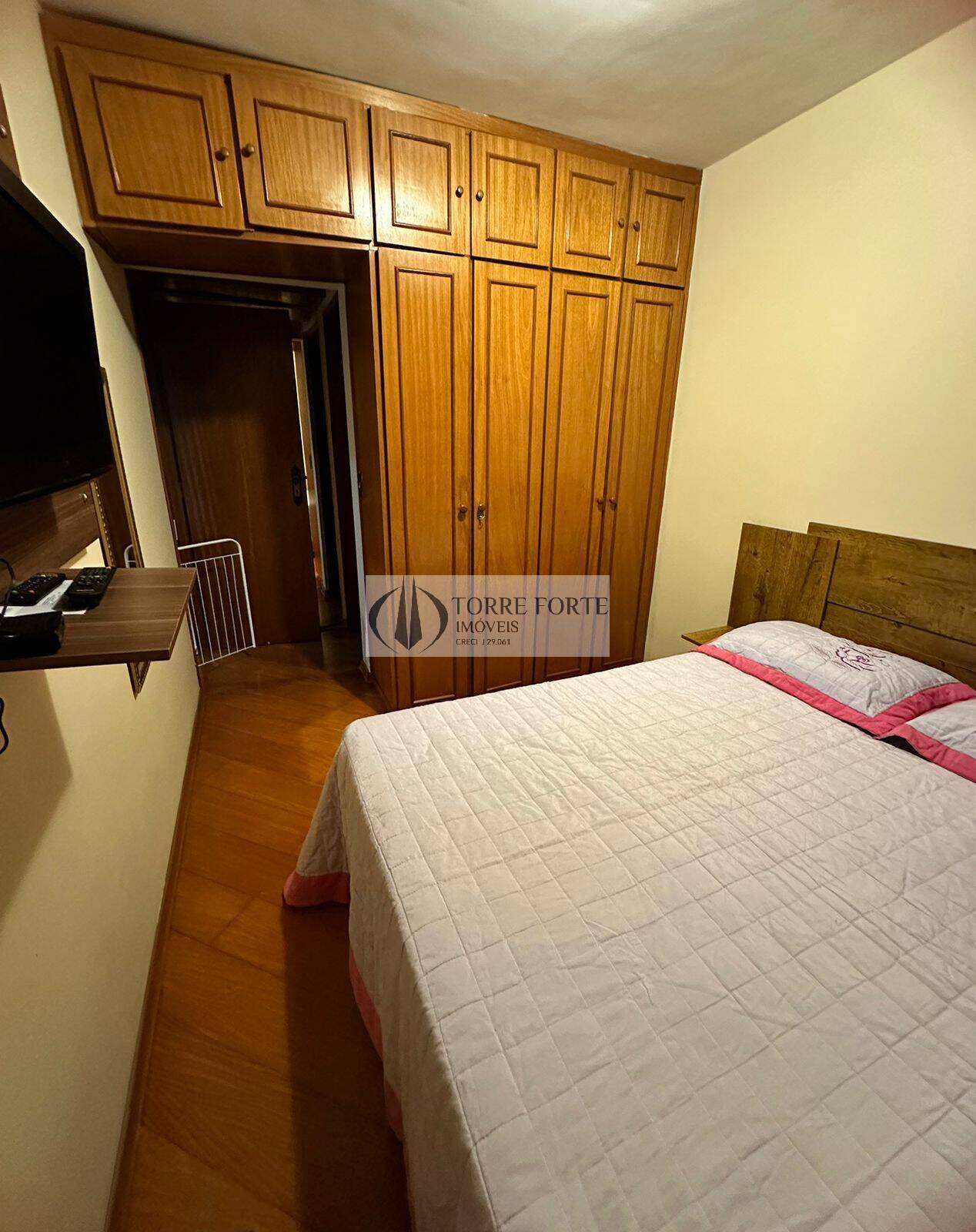 Apartamento à venda com 2 quartos, 59m² - Foto 33