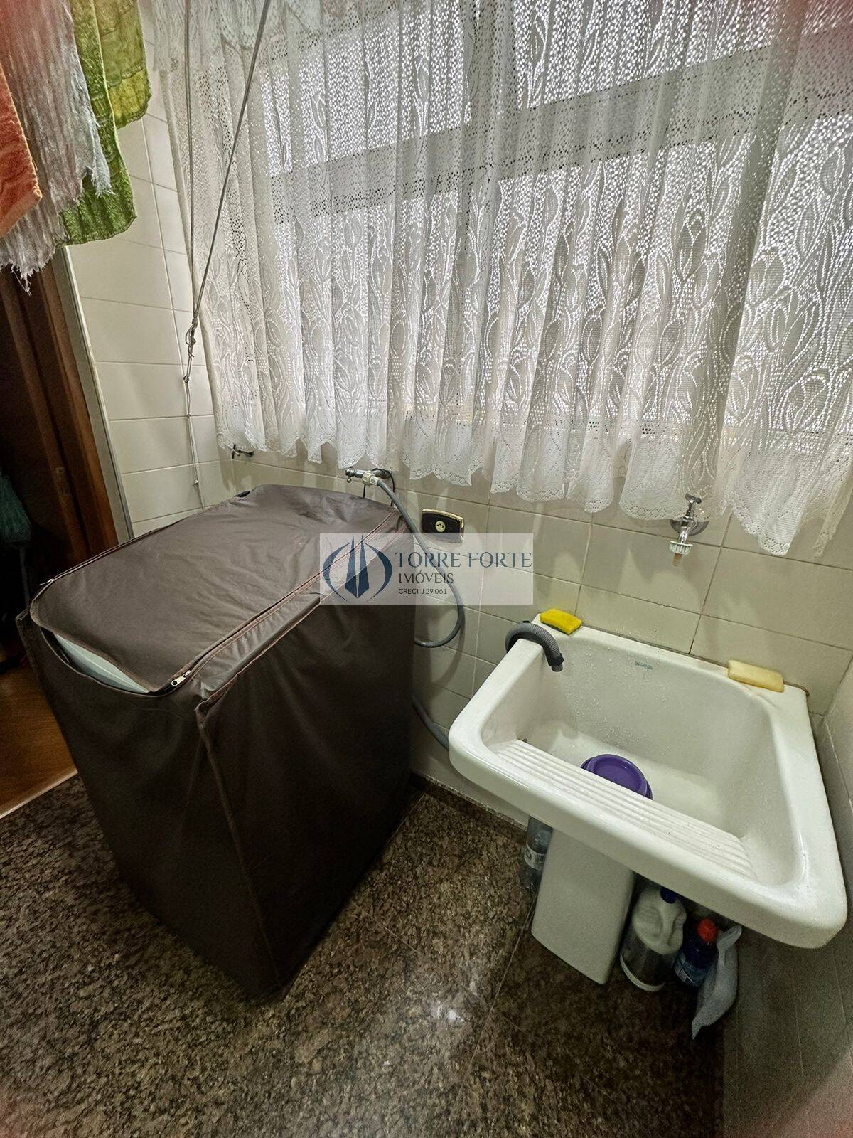 Apartamento à venda com 2 quartos, 59m² - Foto 35