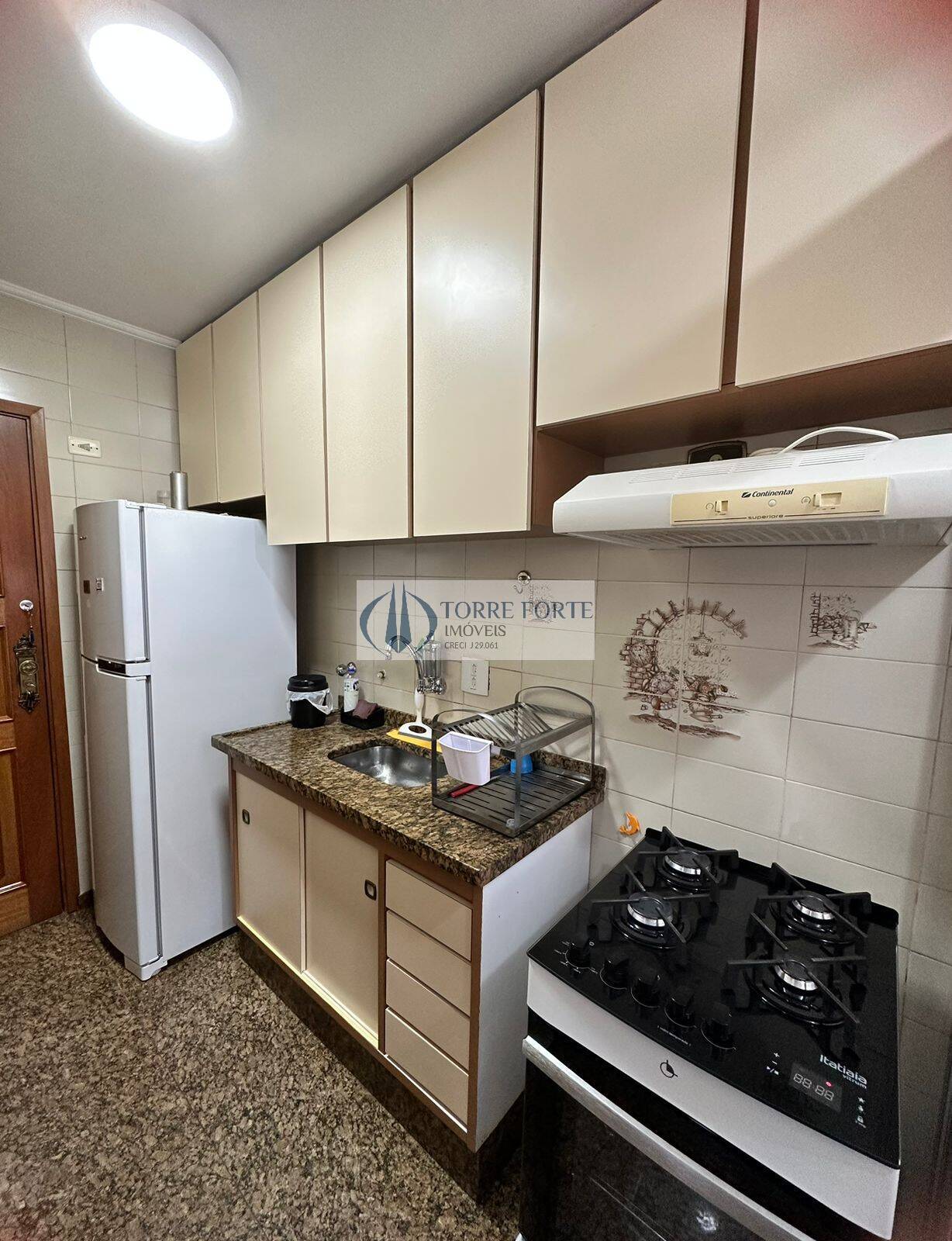 Apartamento à venda com 2 quartos, 59m² - Foto 30