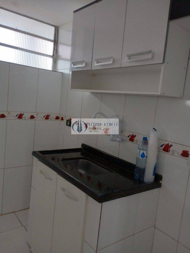 Apartamento à venda com 1 quarto, 45m² - Foto 7