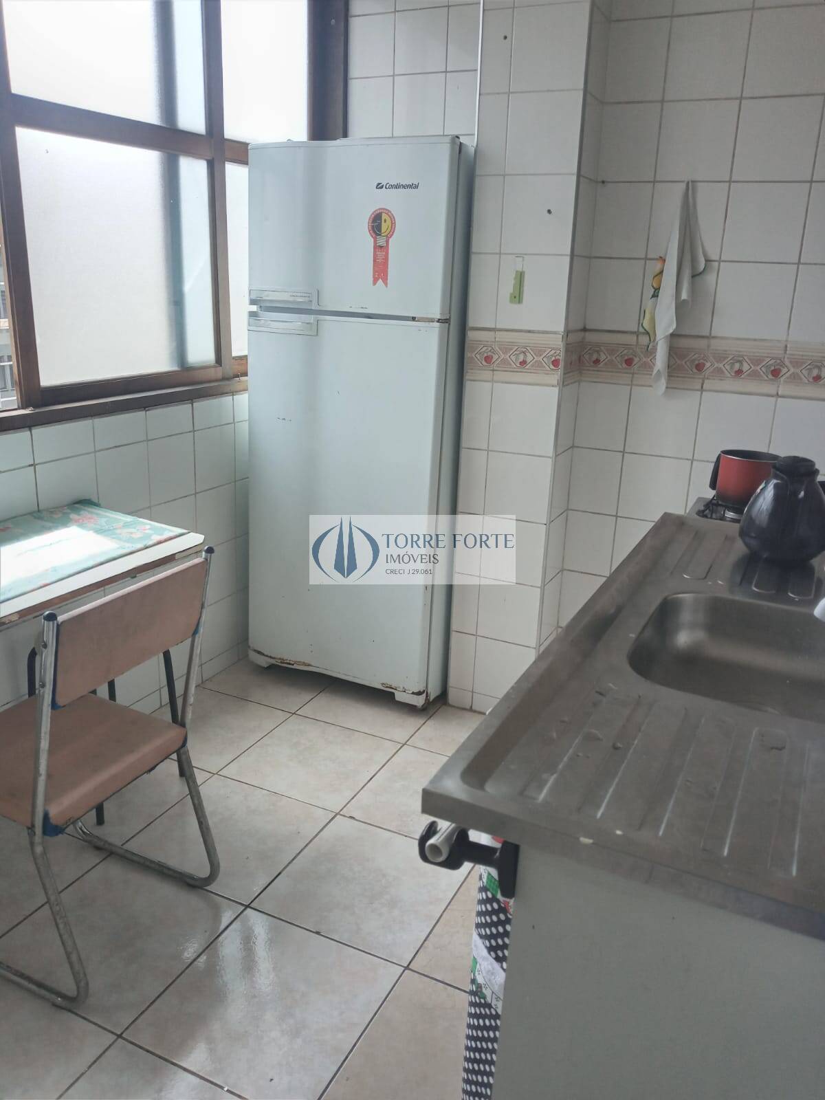 Apartamento à venda com 4 quartos, 140m² - Foto 9