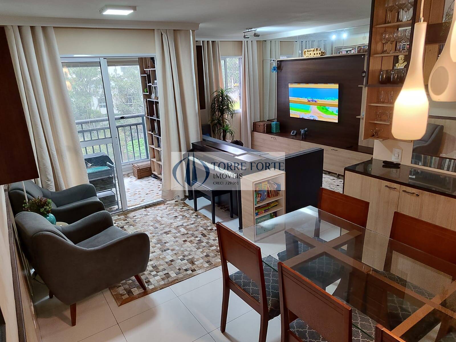 Apartamento à venda com 3 quartos, 73m² - Foto 1