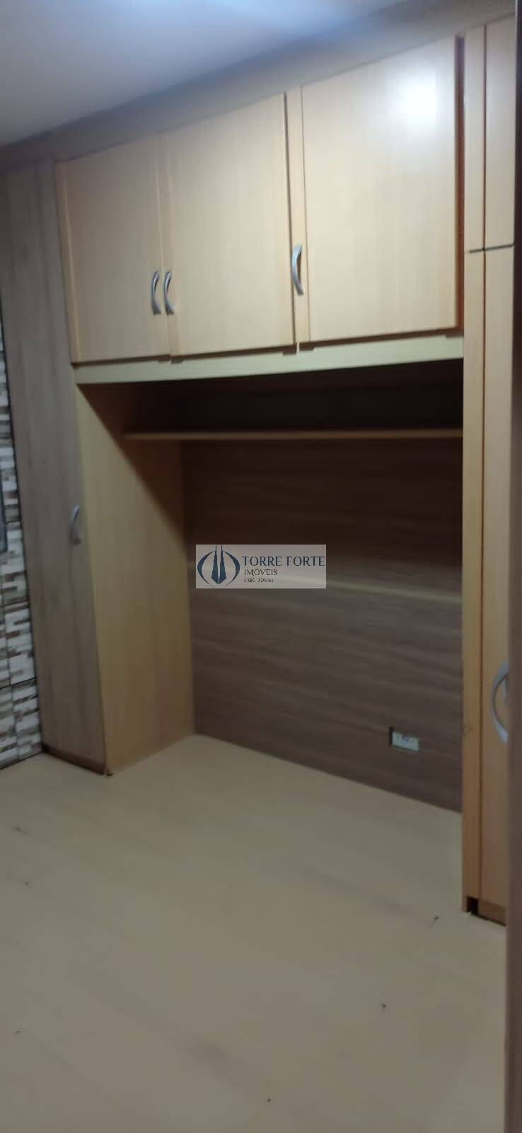 Apartamento para alugar com 2 quartos, 50m² - Foto 5