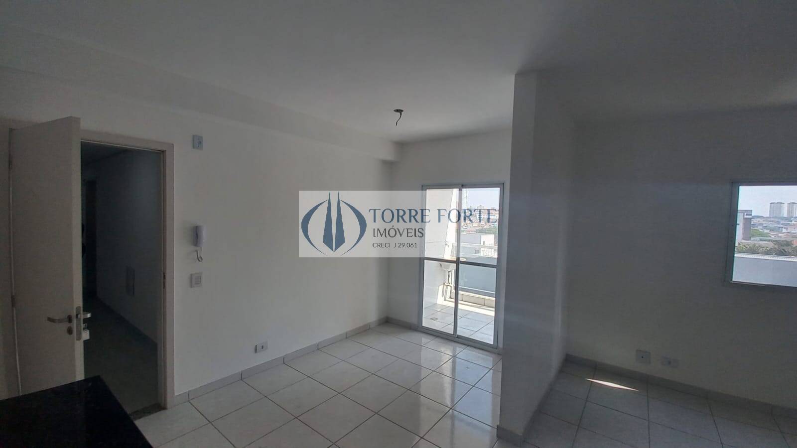 Apartamento à venda com 1 quarto, 32m² - Foto 3