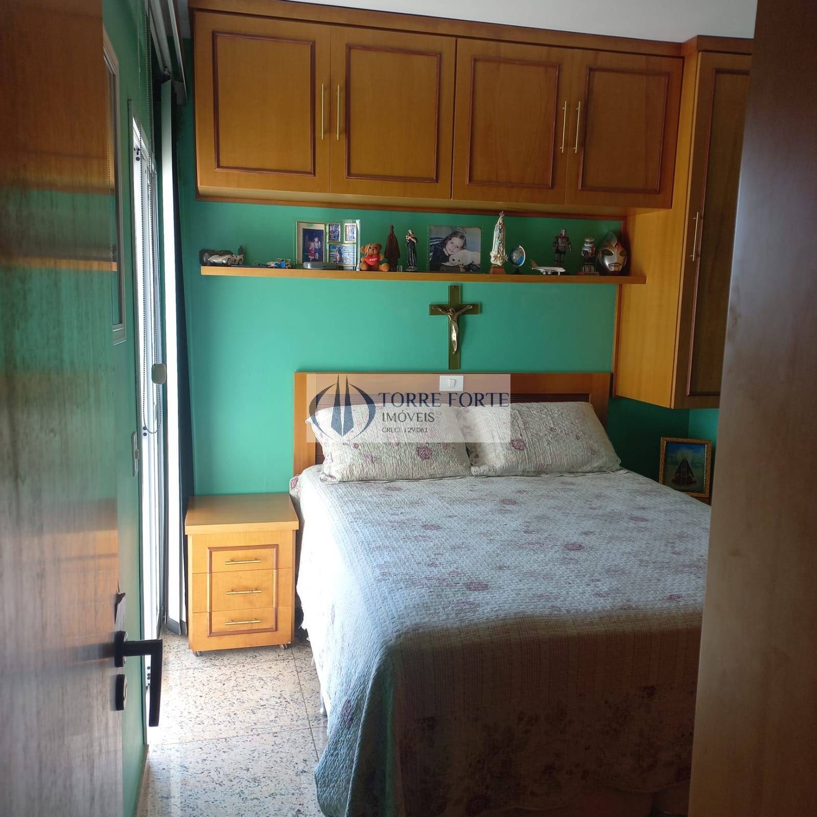 Apartamento à venda com 3 quartos, 87m² - Foto 12