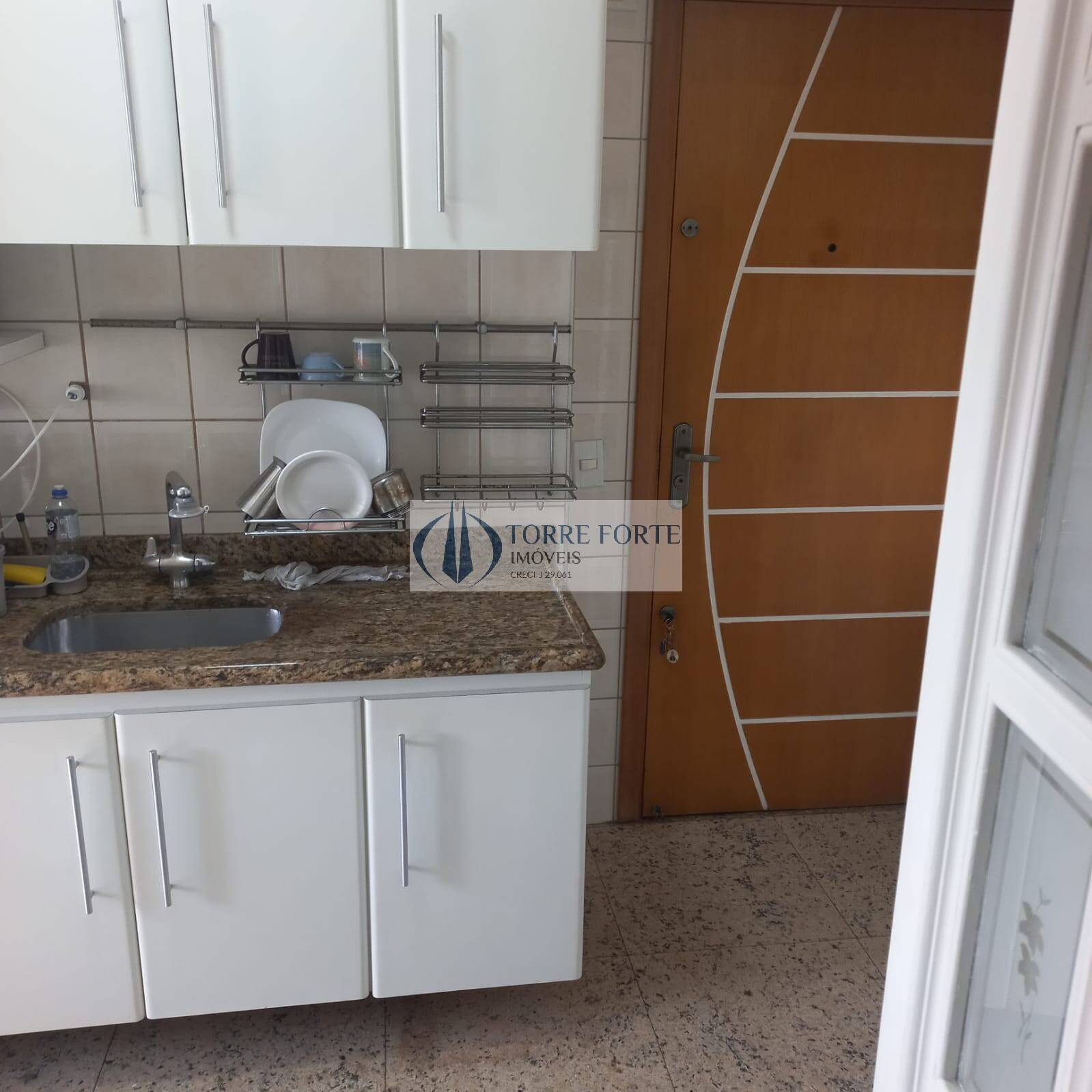 Apartamento à venda com 3 quartos, 87m² - Foto 6