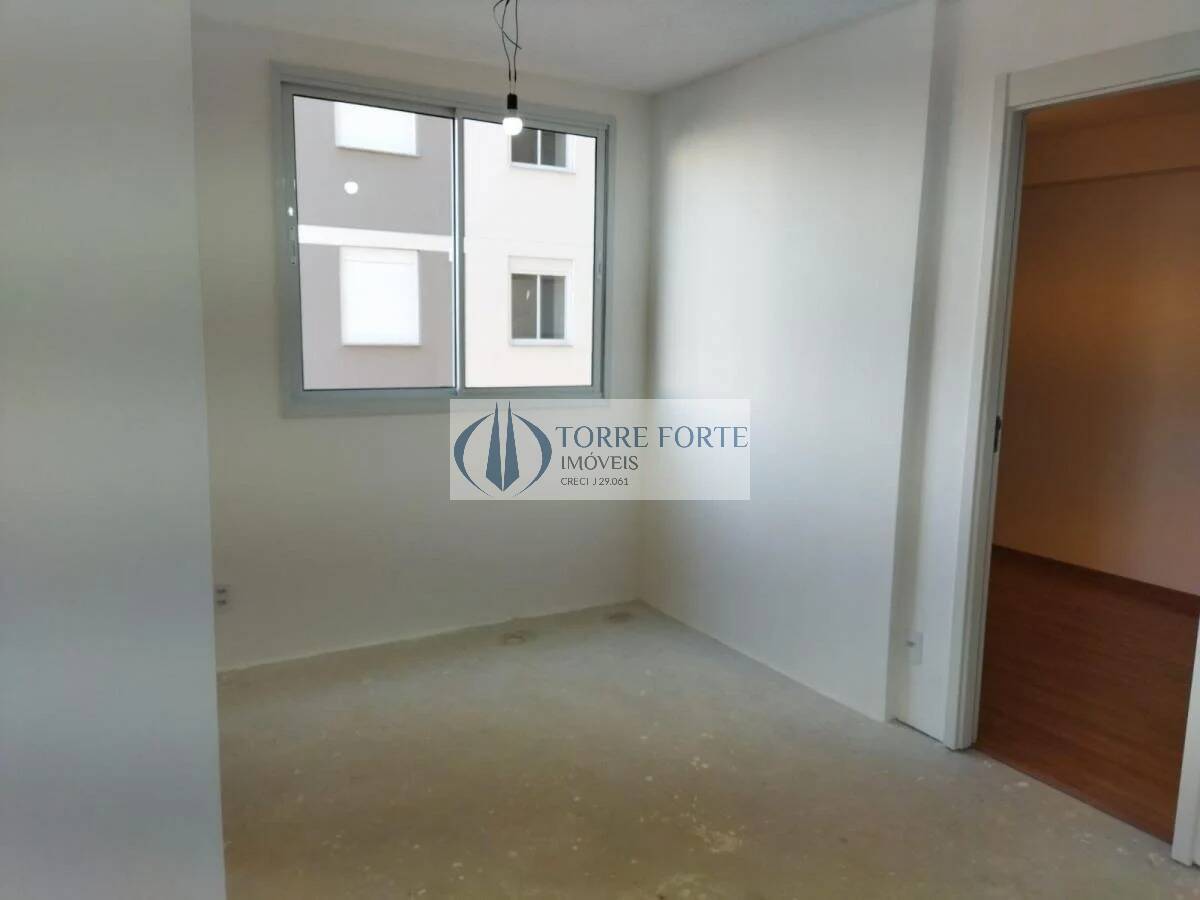 Apartamento à venda com 2 quartos, 34m² - Foto 2