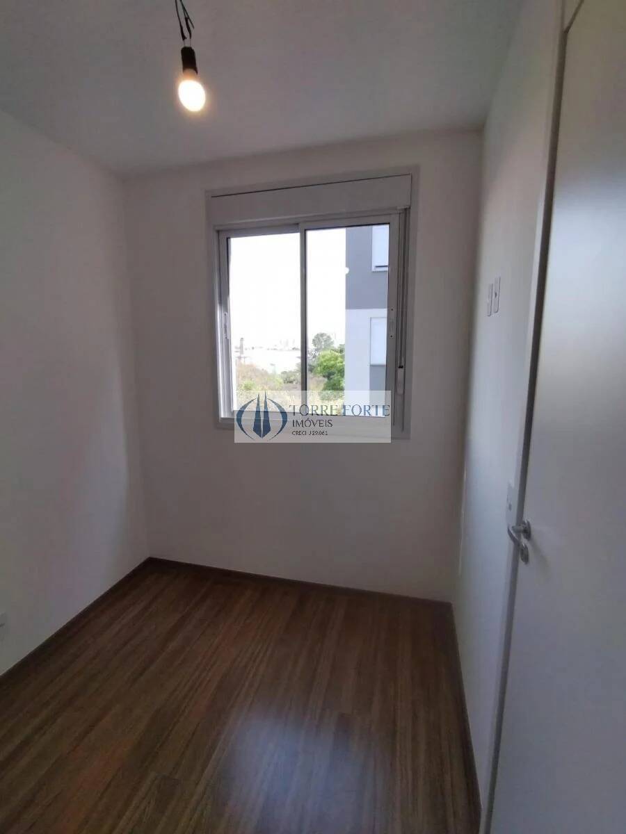 Apartamento à venda com 2 quartos, 34m² - Foto 3