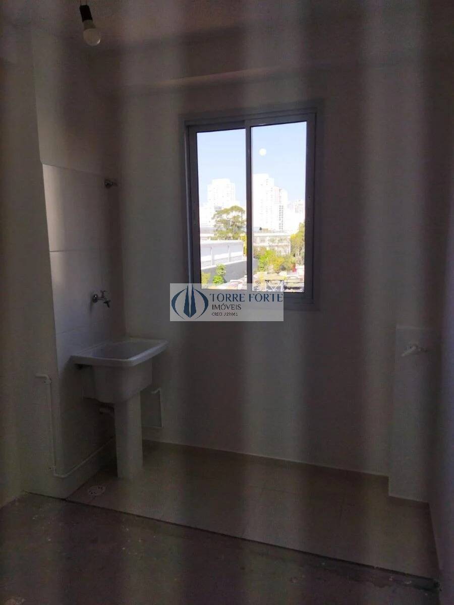 Apartamento à venda com 2 quartos, 34m² - Foto 10