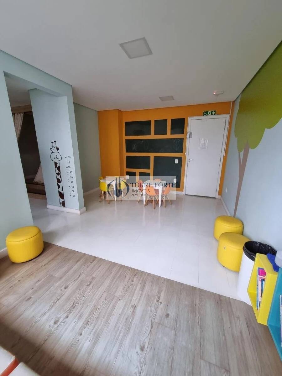 Apartamento à venda com 1 quarto, 35m² - Foto 15