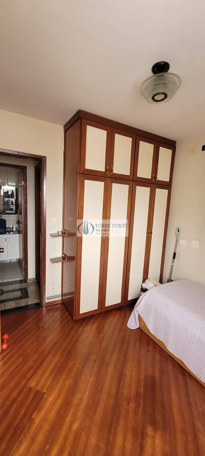 Apartamento à venda com 3 quartos, 160m² - Foto 11