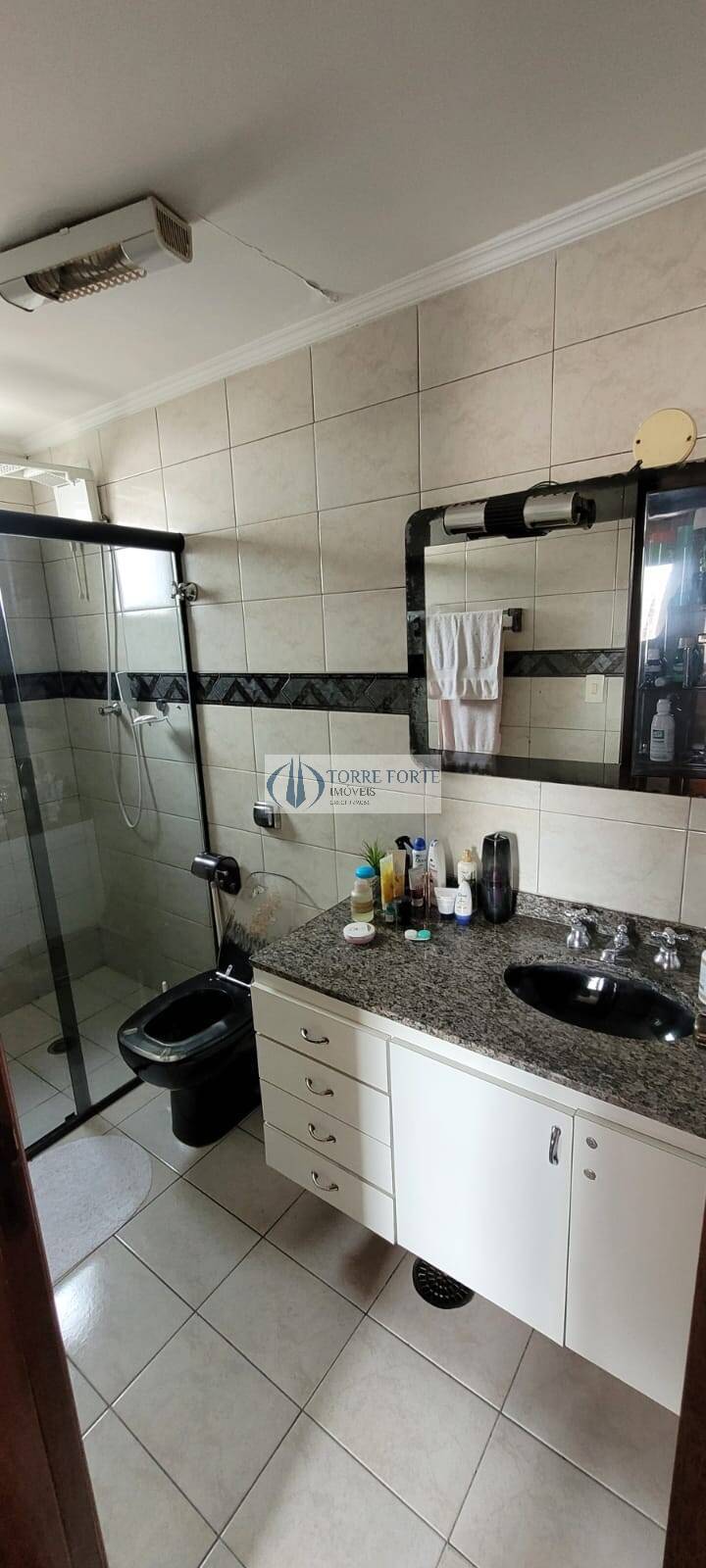 Apartamento à venda com 3 quartos, 160m² - Foto 18