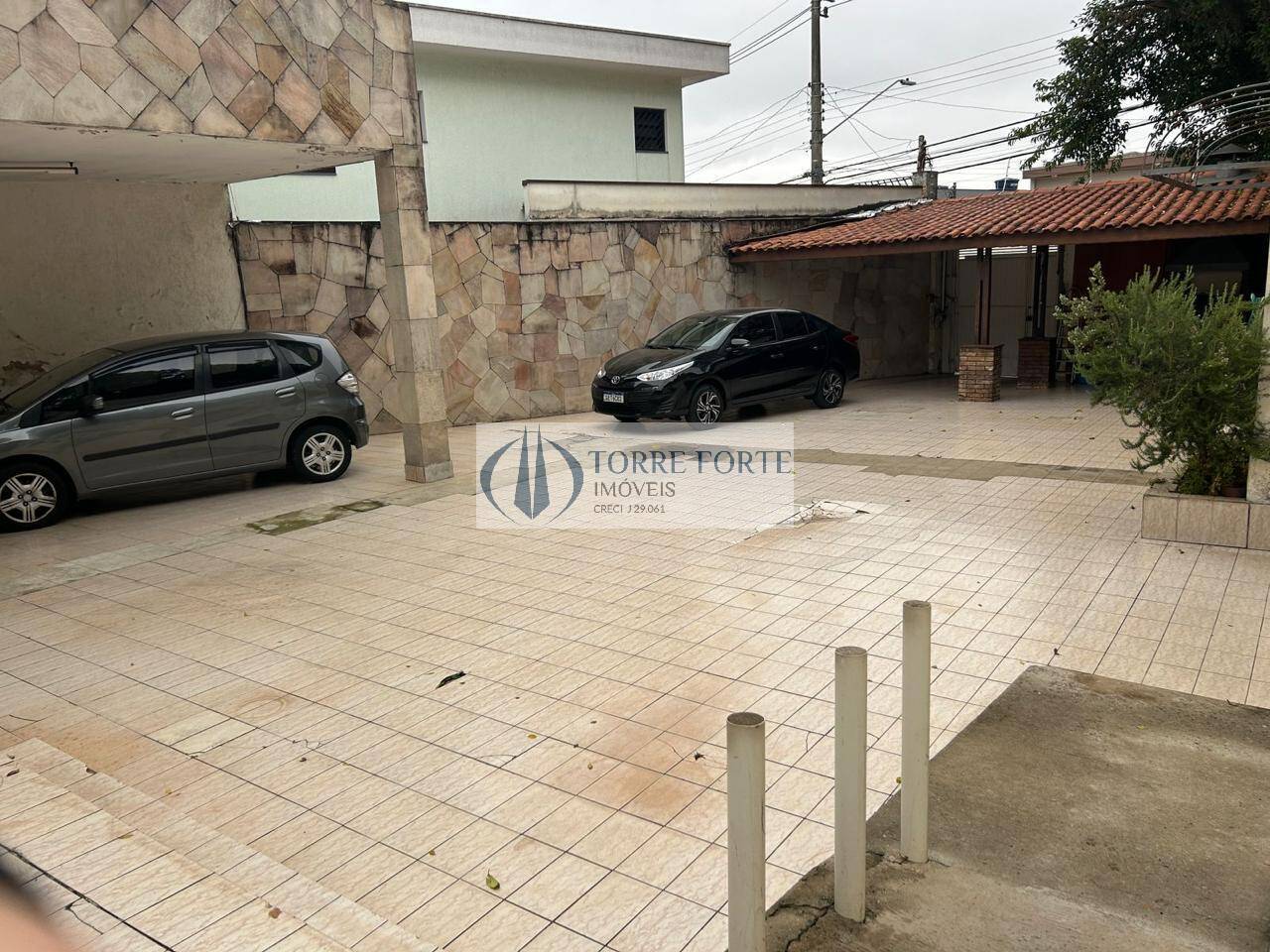 Sobrado à venda com 5 quartos, 575m² - Foto 4