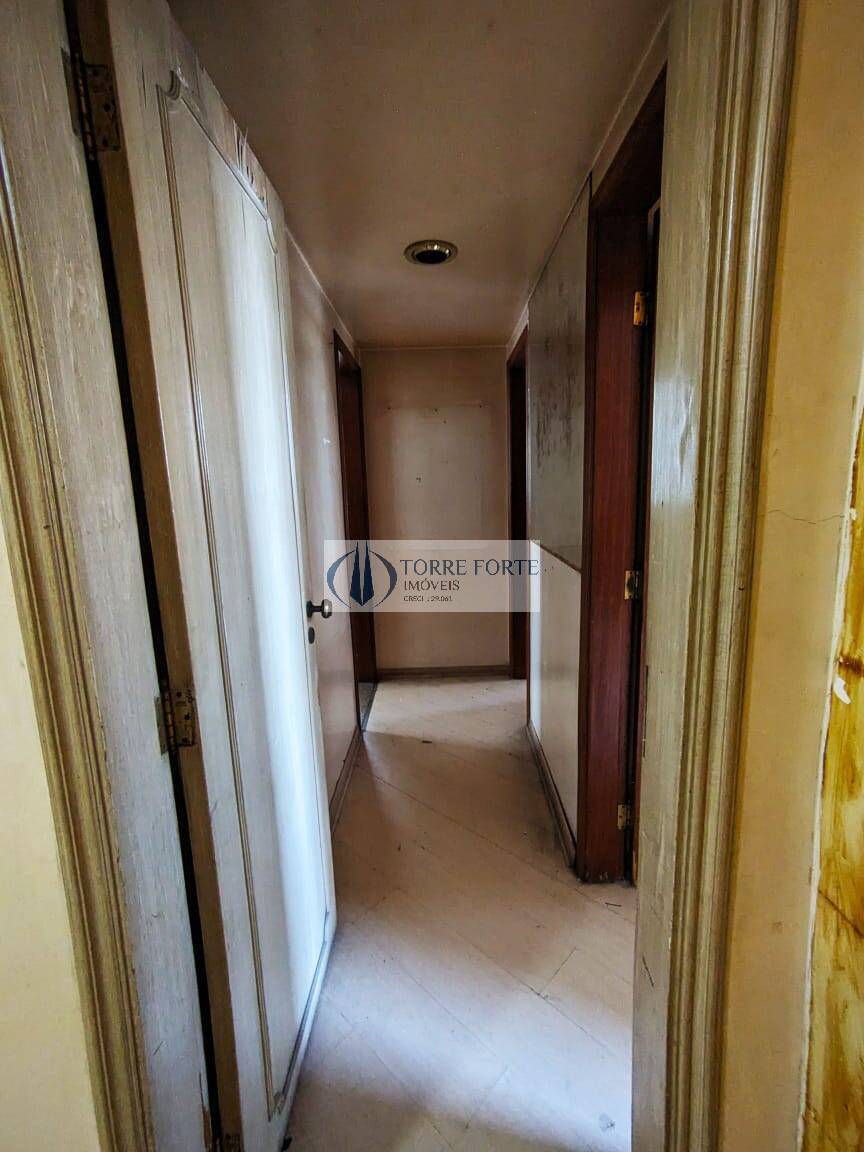 Apartamento à venda com 2 quartos, 66m² - Foto 10