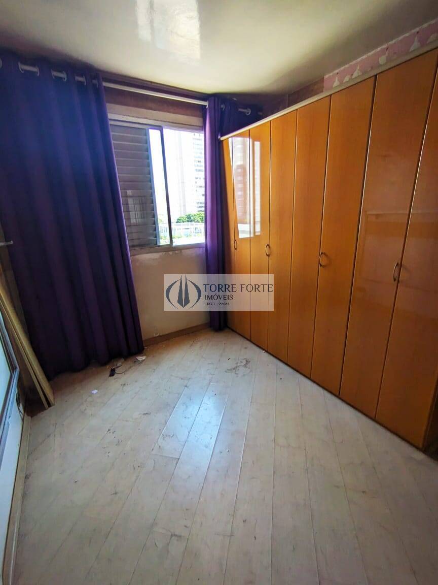 Apartamento à venda com 2 quartos, 66m² - Foto 16