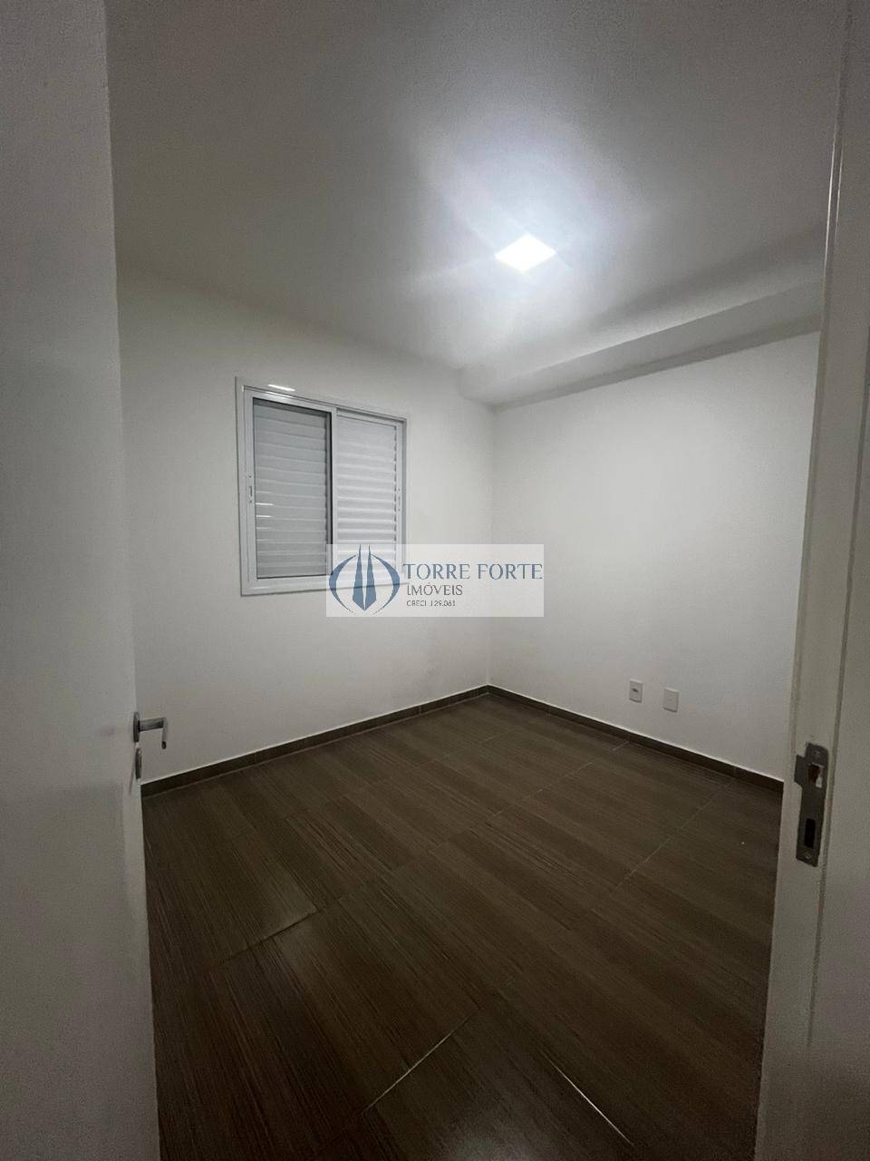 Apartamento à venda com 2 quartos, 45m² - Foto 7