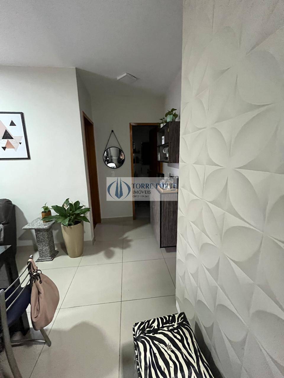 Apartamento à venda com 2 quartos, 39m² - Foto 4