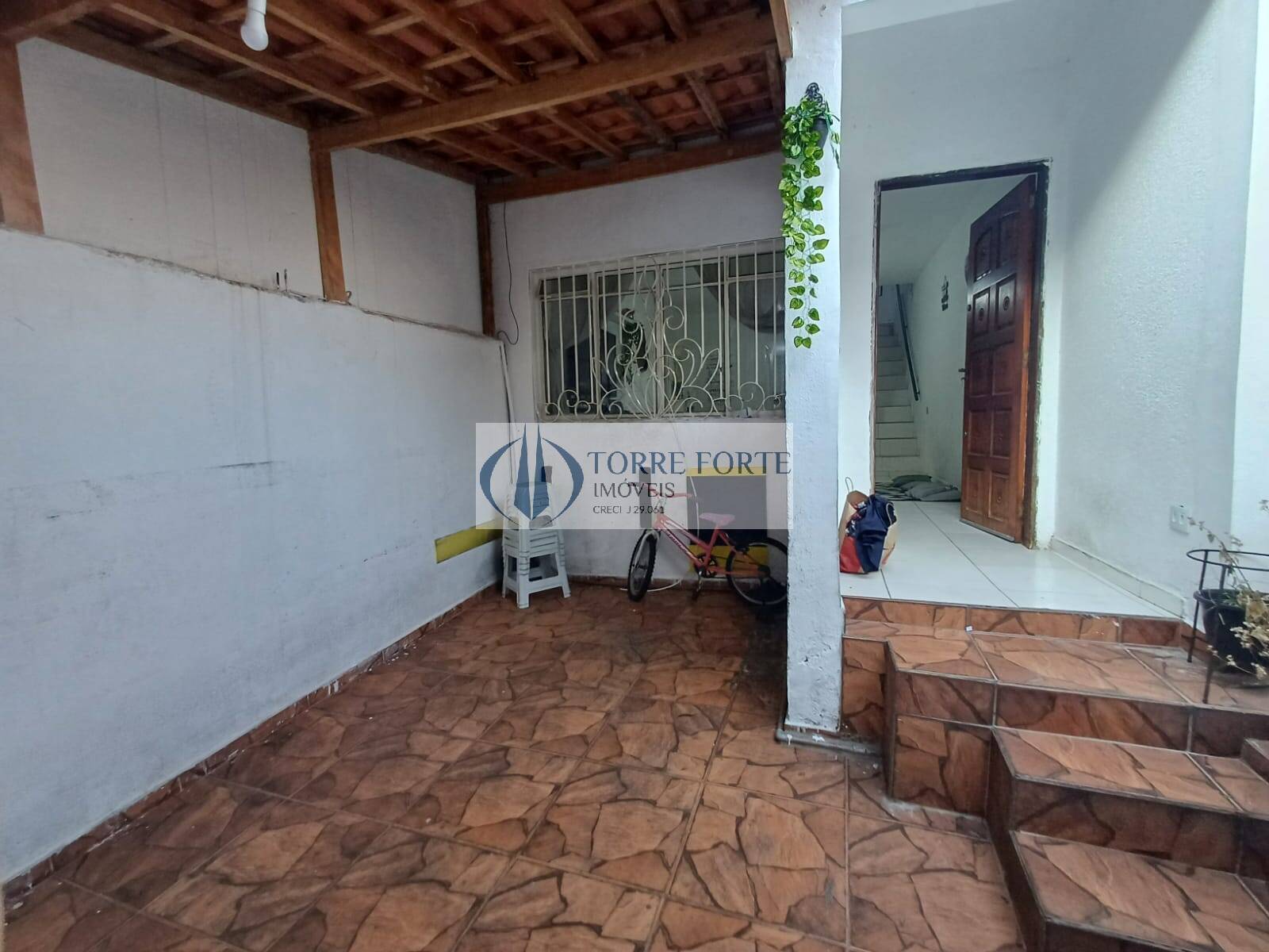 Sobrado à venda com 2 quartos, 100m² - Foto 4