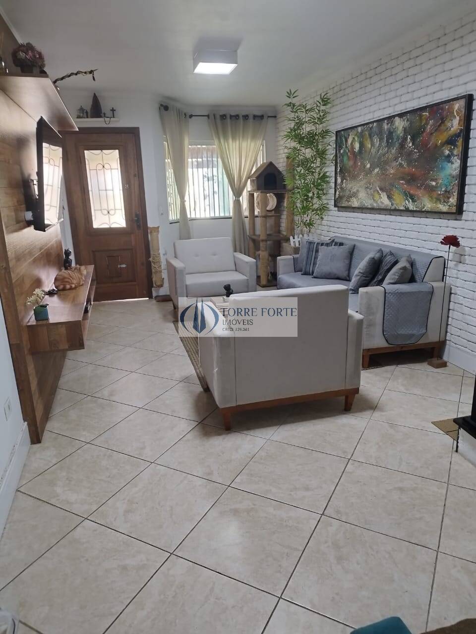 Casa à venda com 3 quartos, 110m² - Foto 4