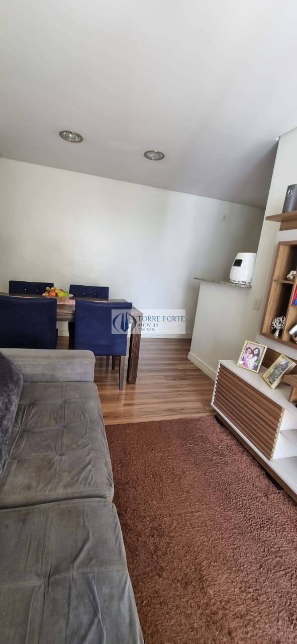 Apartamento à venda com 2 quartos, 60m² - Foto 16