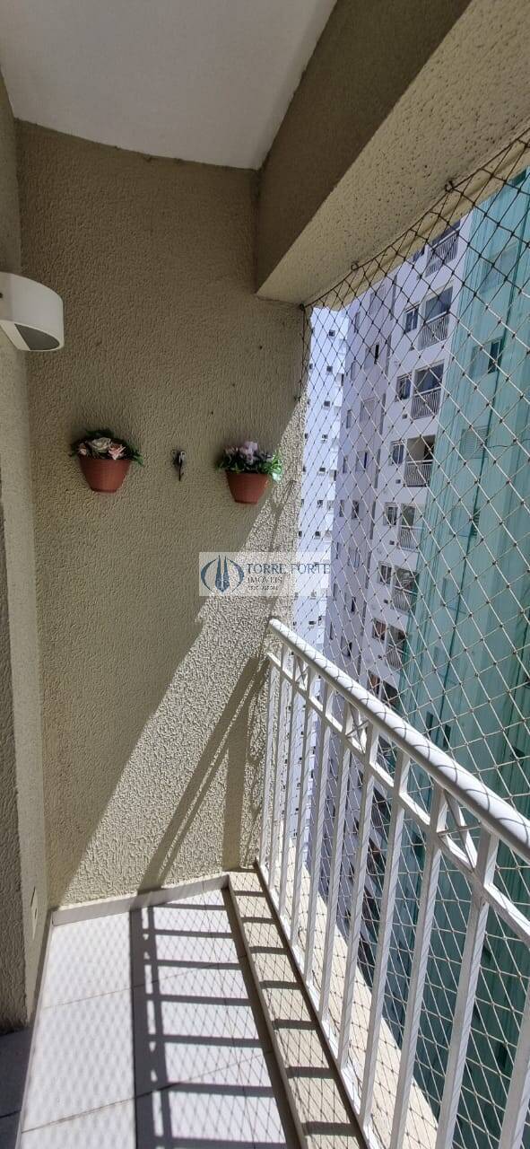 Apartamento à venda com 2 quartos, 60m² - Foto 19