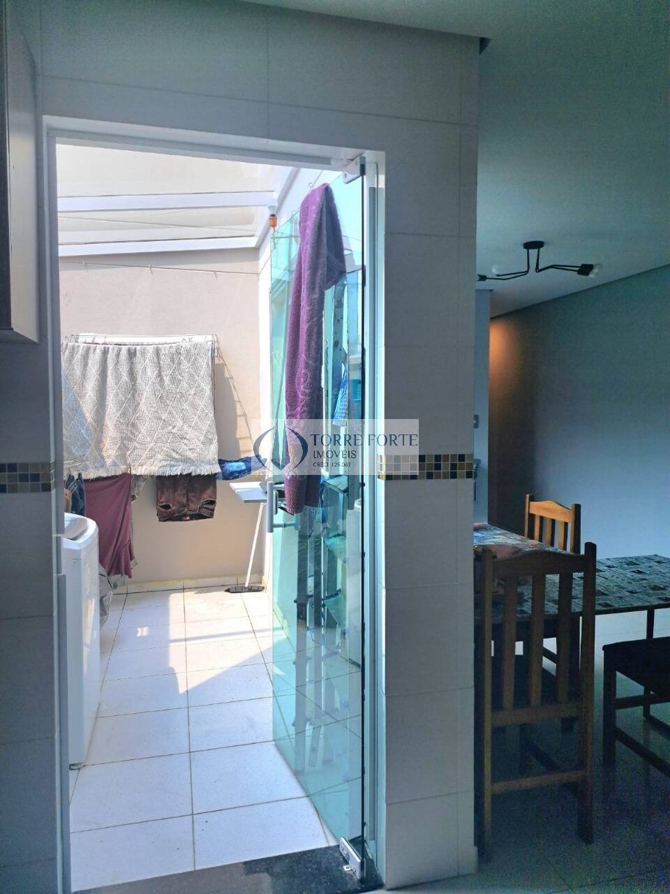 Apartamento à venda com 3 quartos, 81m² - Foto 4