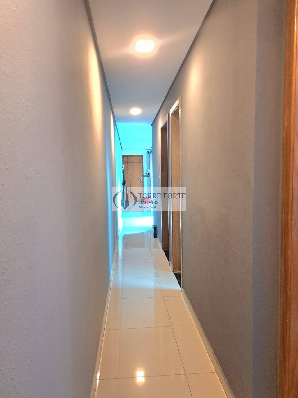 Apartamento à venda com 3 quartos, 81m² - Foto 19