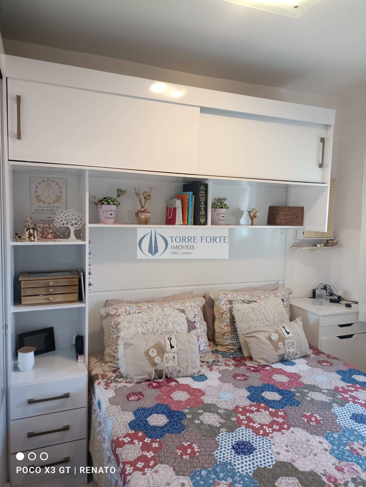 Apartamento à venda com 2 quartos, 34m² - Foto 11