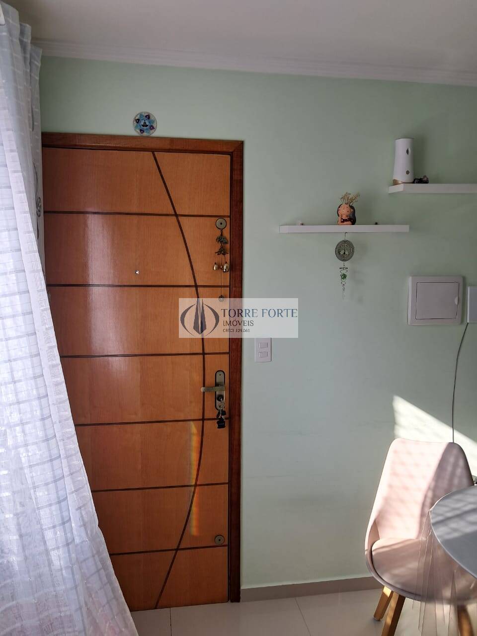 Apartamento à venda com 1 quarto, 32m² - Foto 2