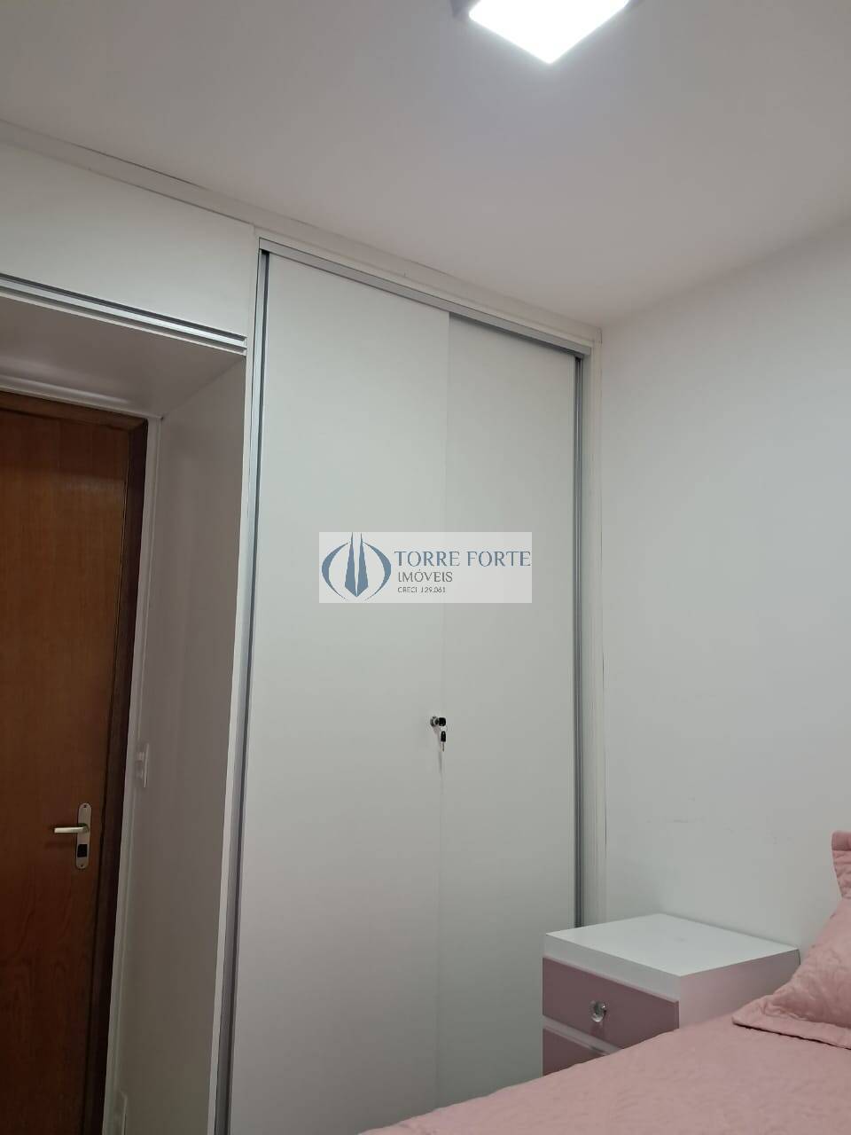 Apartamento à venda com 1 quarto, 32m² - Foto 5