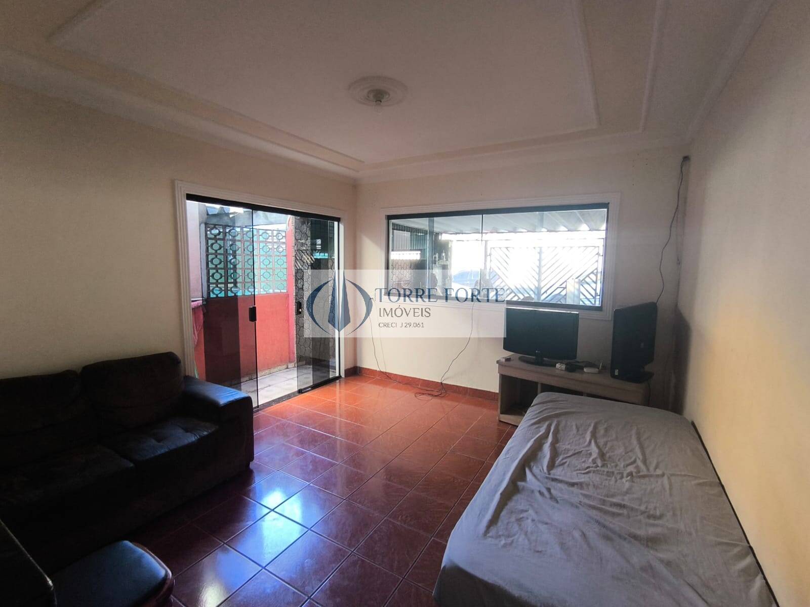 Casa à venda com 2 quartos, 255m² - Foto 10