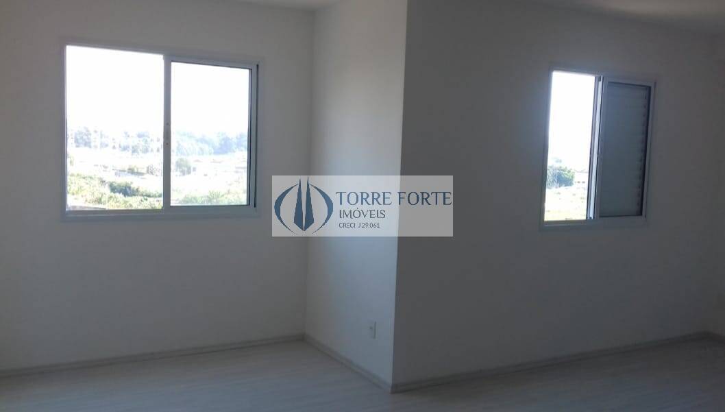 Apartamento à venda com 1 quarto, 37m² - Foto 2