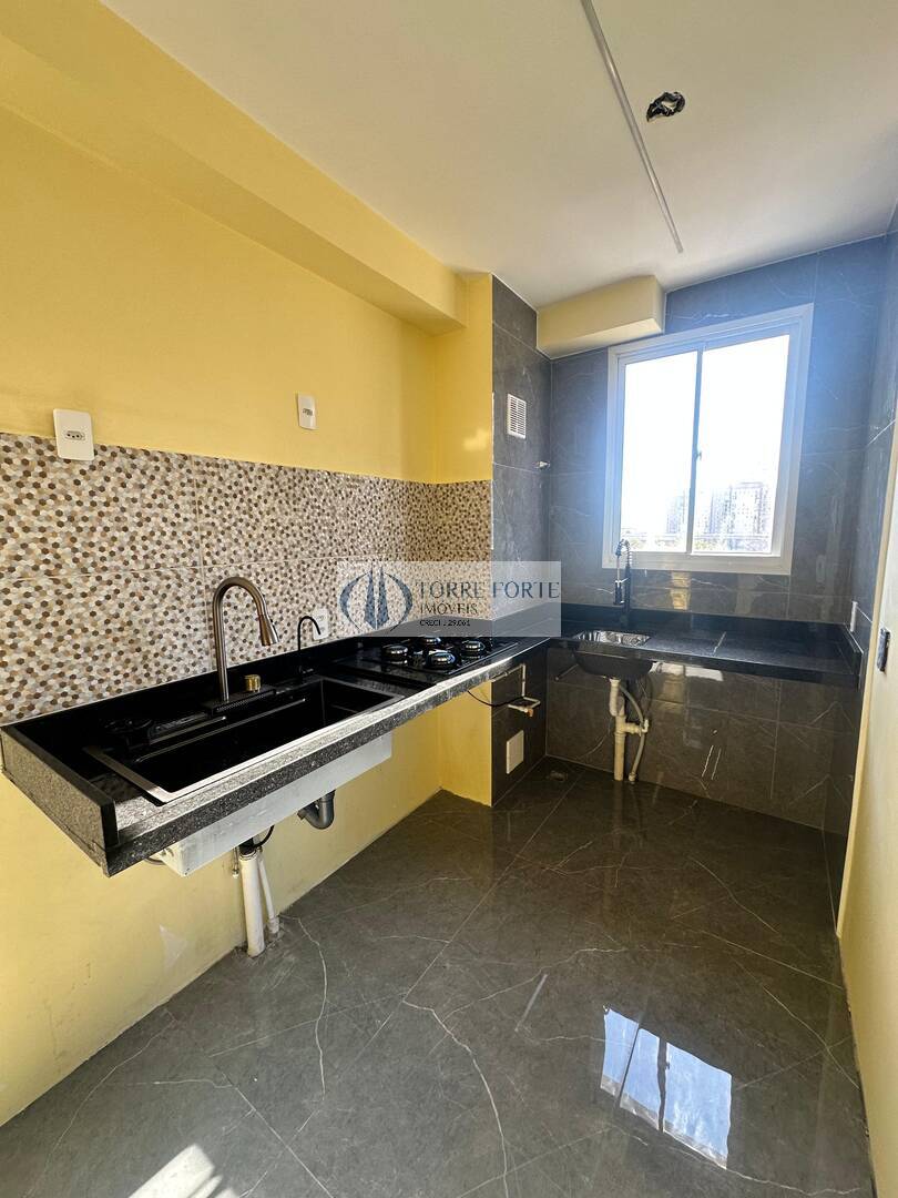 Apartamento à venda com 2 quartos, 34m² - Foto 14