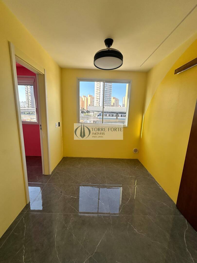 Apartamento à venda com 2 quartos, 34m² - Foto 1