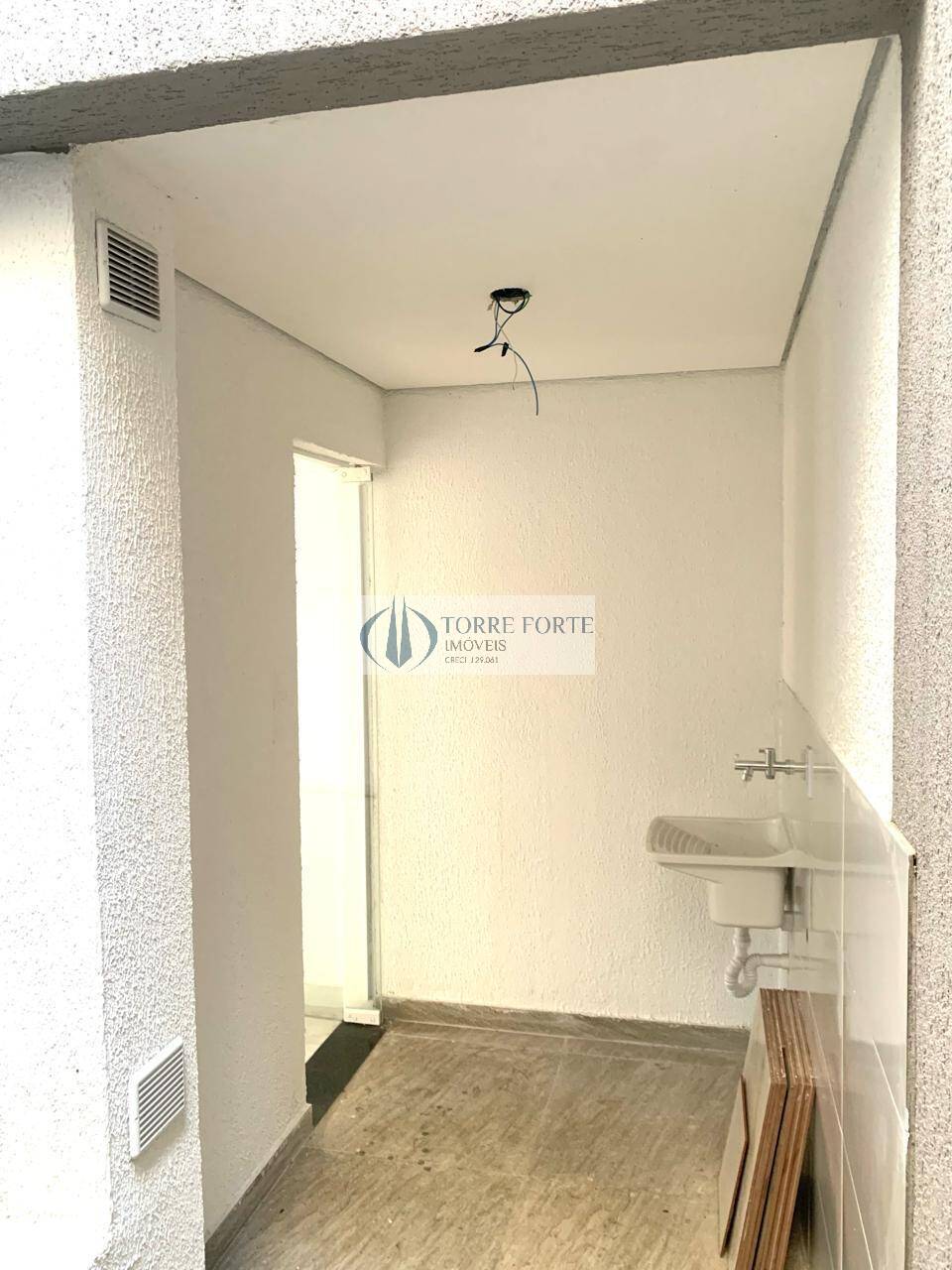 Apartamento à venda com 2 quartos, 38m² - Foto 10