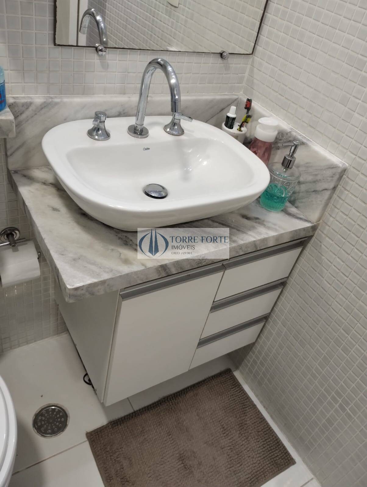 Apartamento à venda com 3 quartos, 78m² - Foto 24