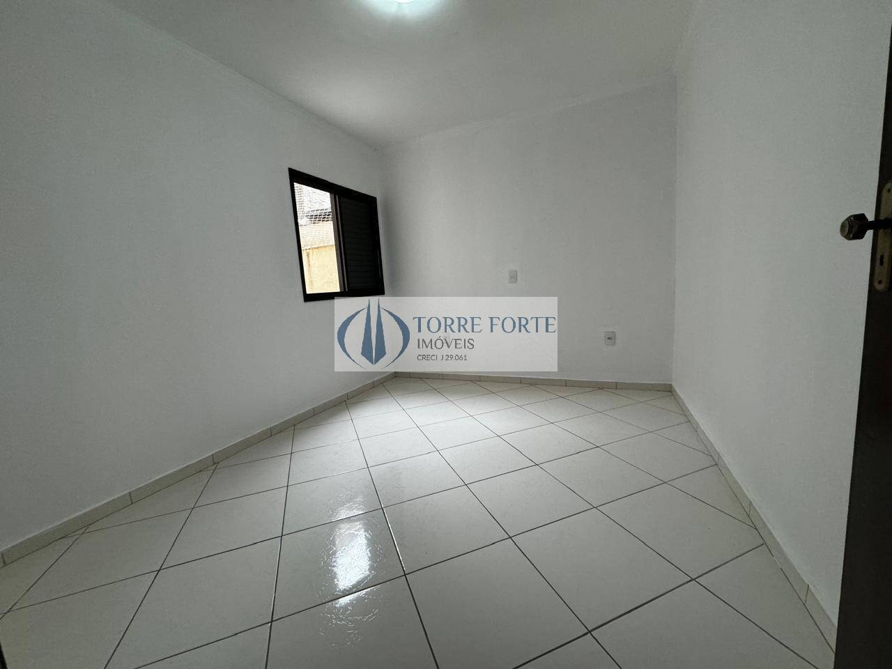 Apartamento à venda com 3 quartos, 100m² - Foto 5