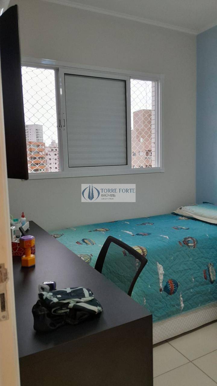 Apartamento à venda com 2 quartos, 60m² - Foto 15