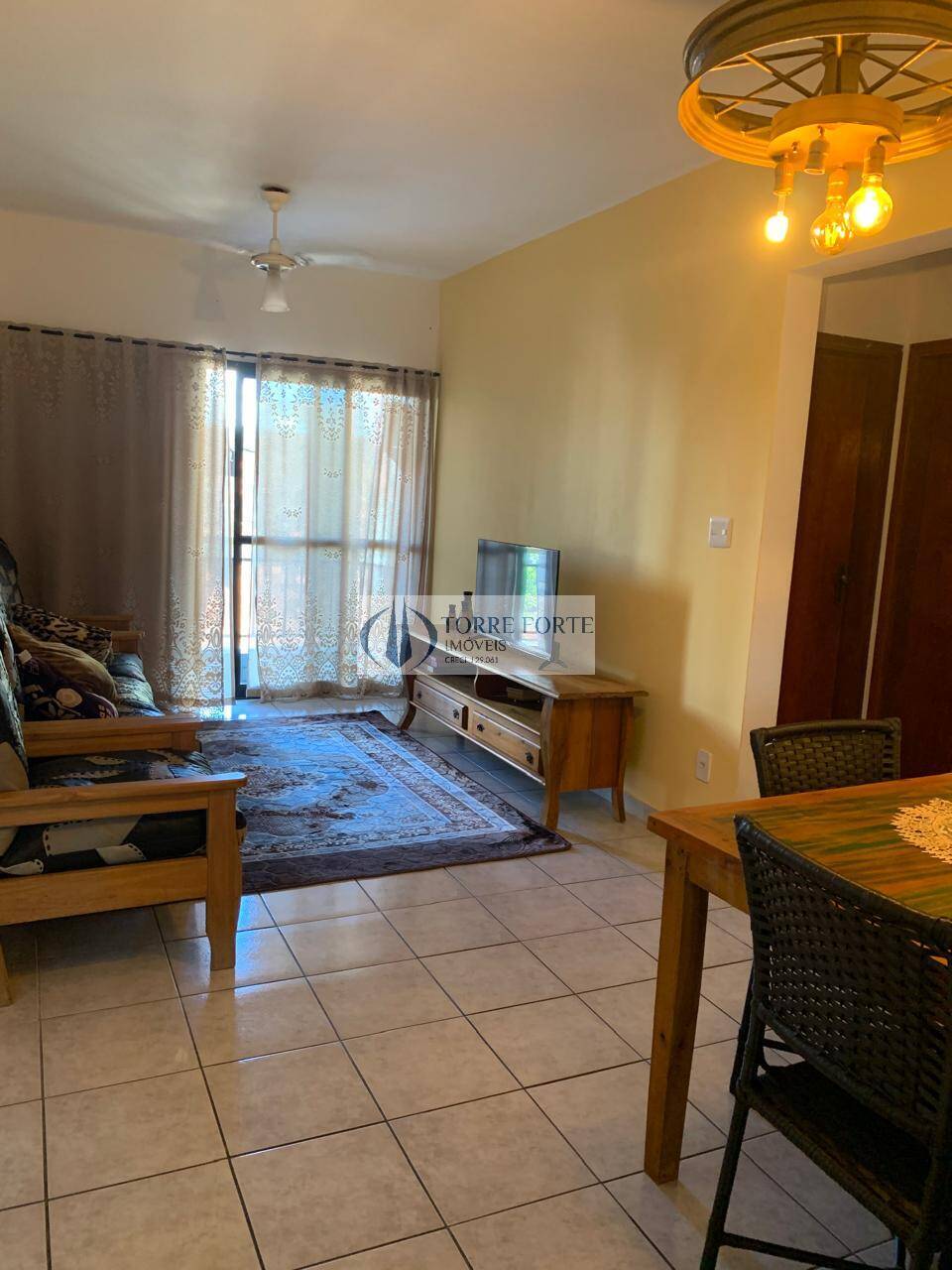 Apartamento à venda com 2 quartos, 90m² - Foto 1