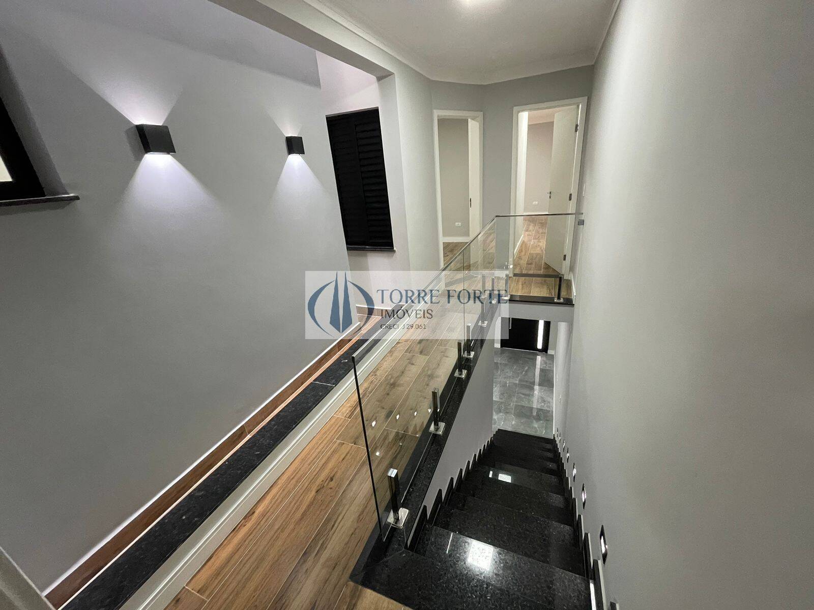 Casa à venda com 3 quartos, 158m² - Foto 18