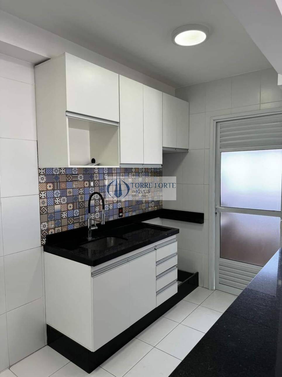 Apartamento à venda com 2 quartos, 63m² - Foto 6