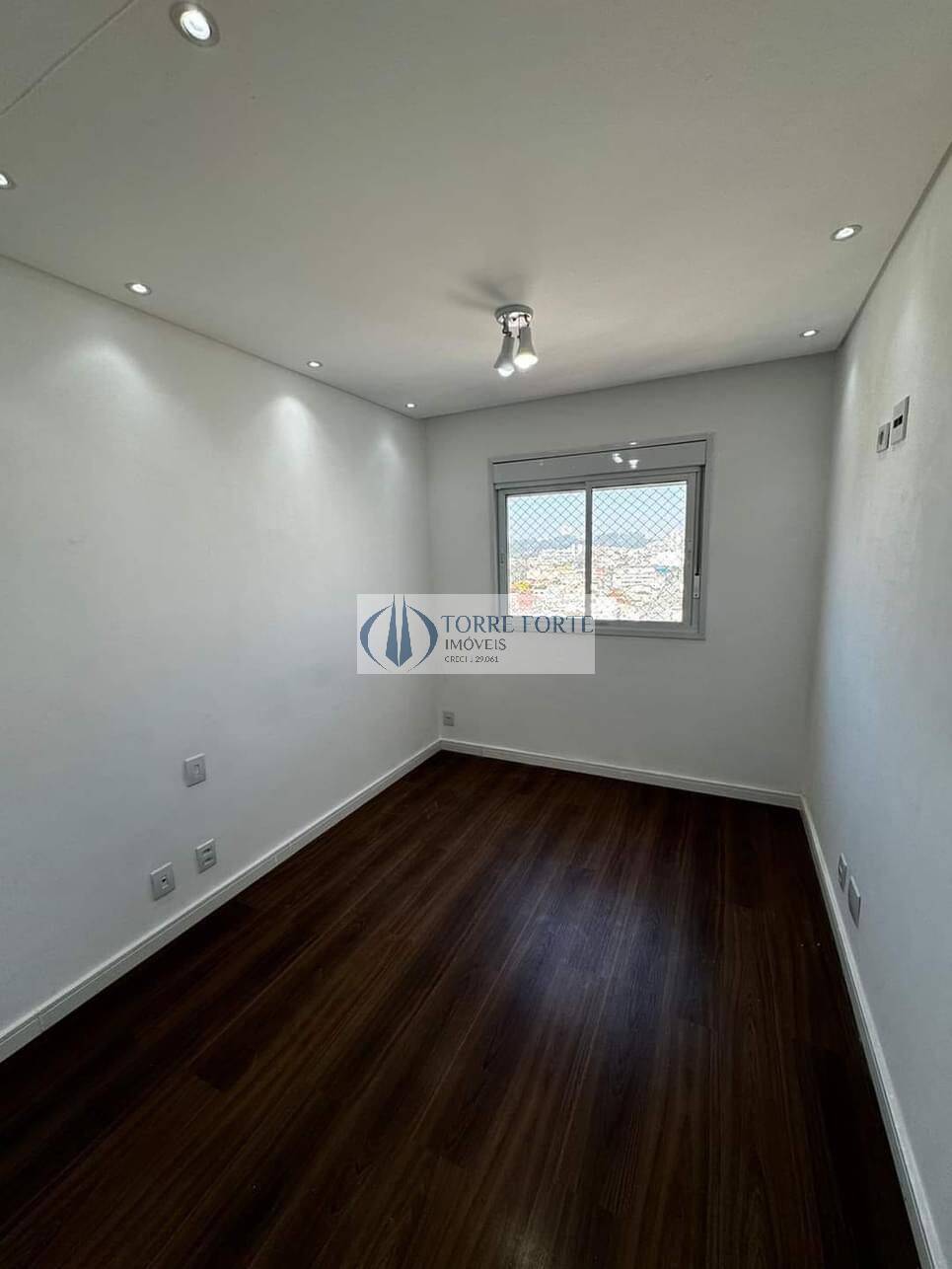 Apartamento à venda com 2 quartos, 63m² - Foto 9