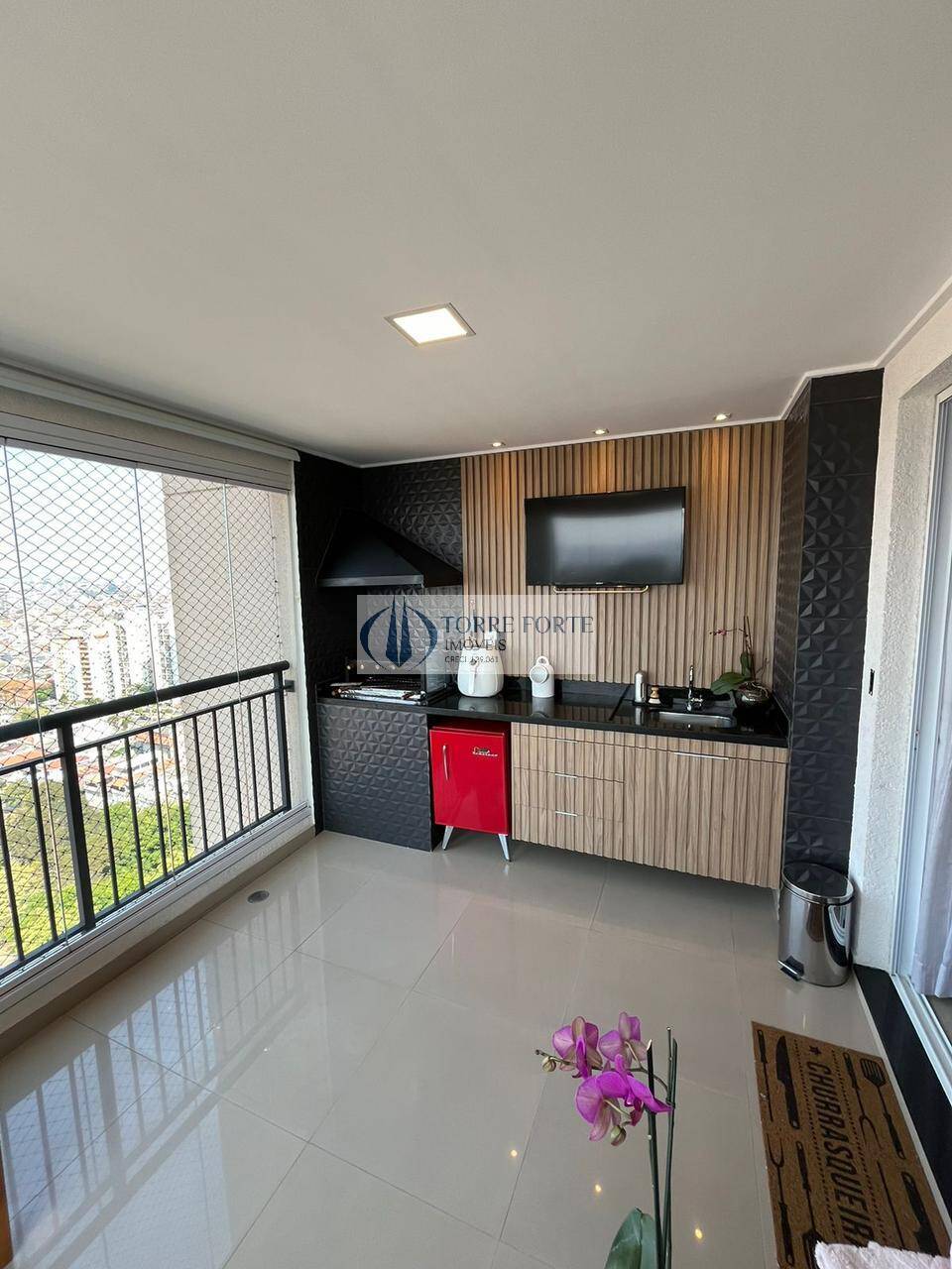 Apartamento à venda com 2 quartos, 67m² - Foto 4