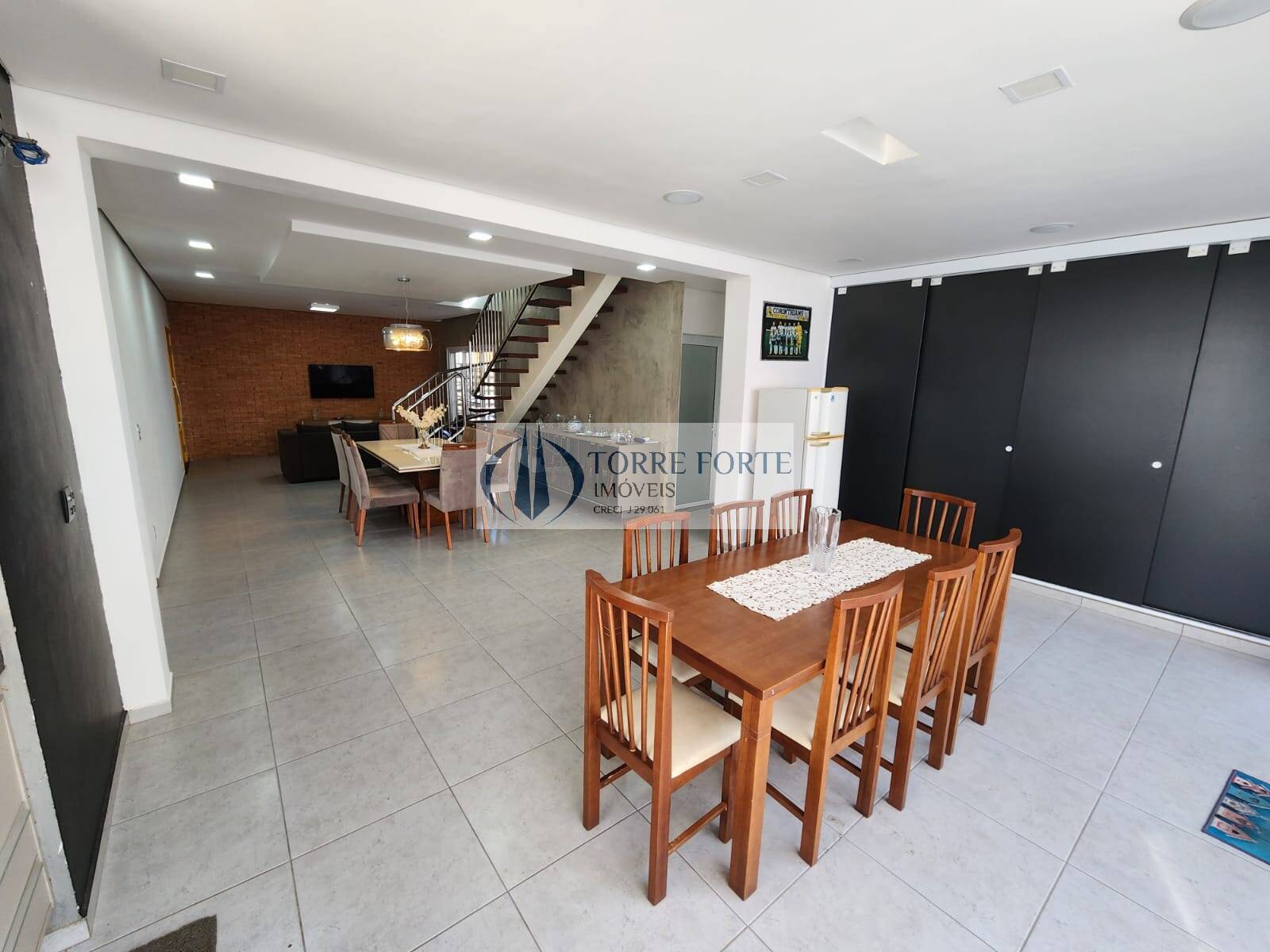 Sobrado à venda com 4 quartos, 259m² - Foto 7