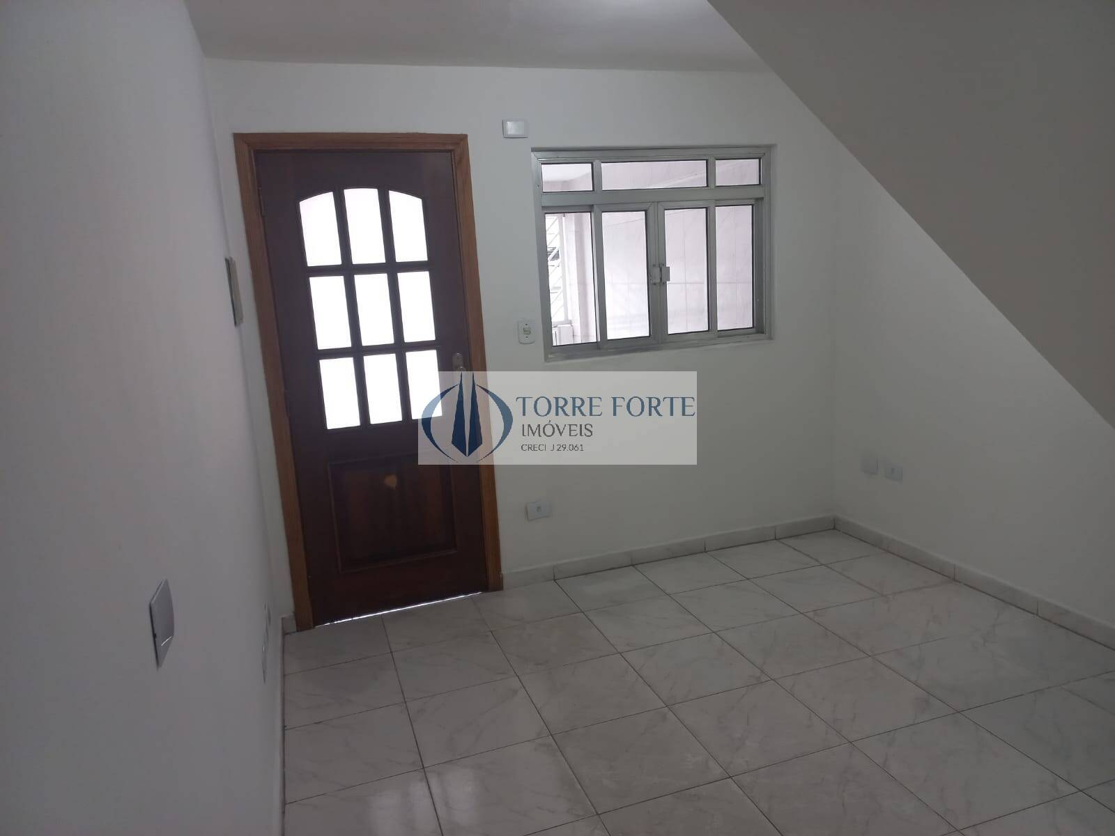 Casa à venda com 2 quartos, 80m² - Foto 6