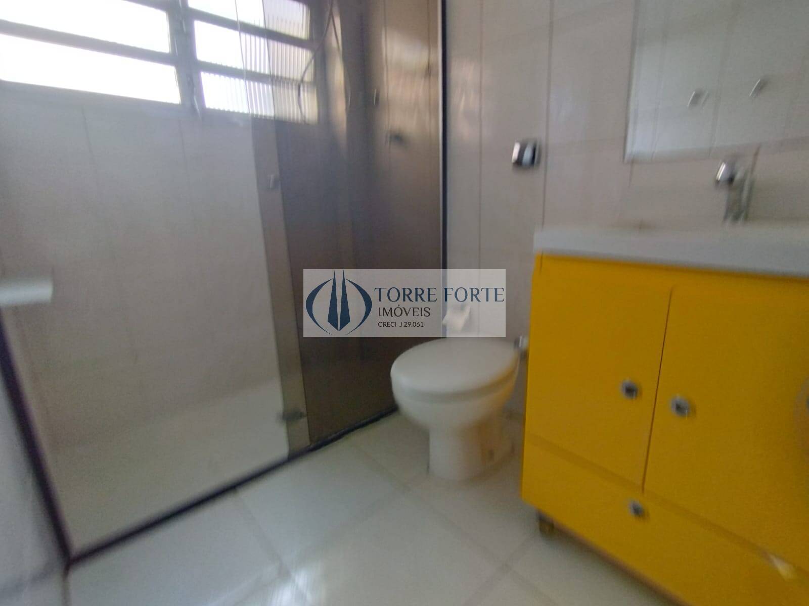 Apartamento à venda com 2 quartos, 62m² - Foto 17