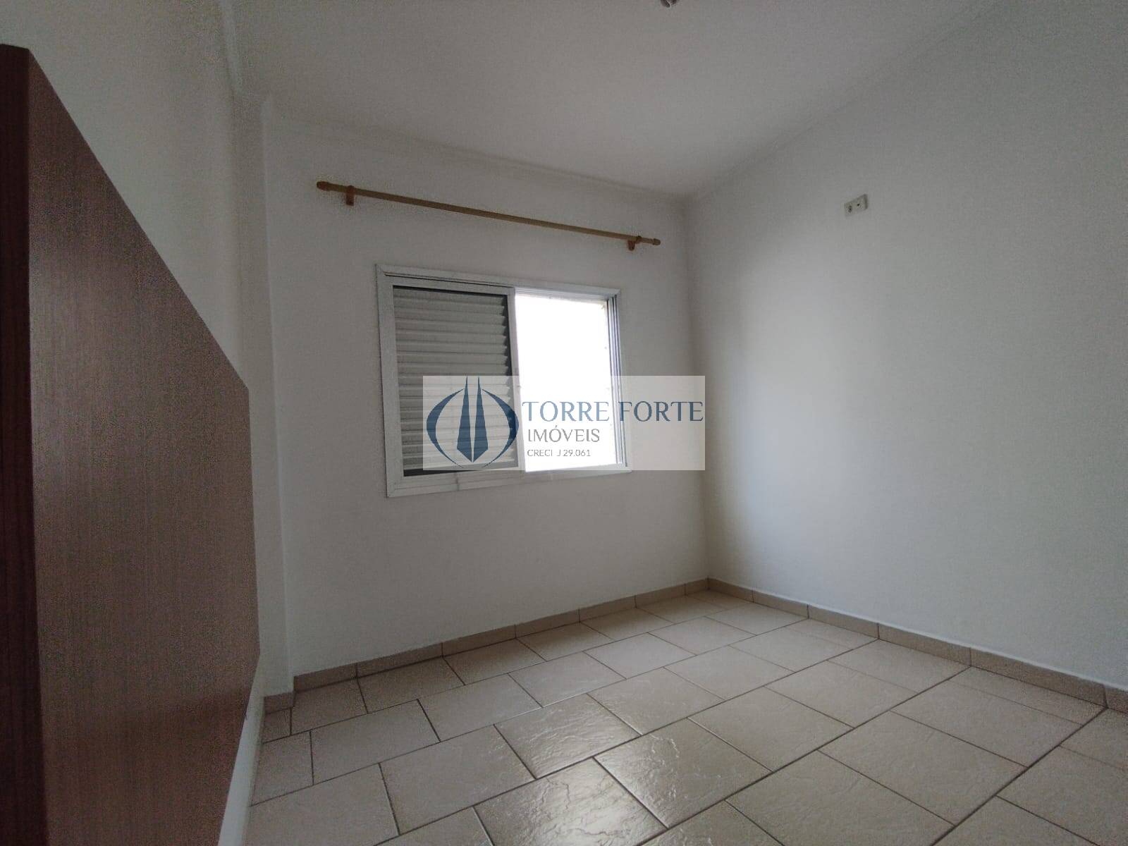 Apartamento à venda com 2 quartos, 62m² - Foto 20