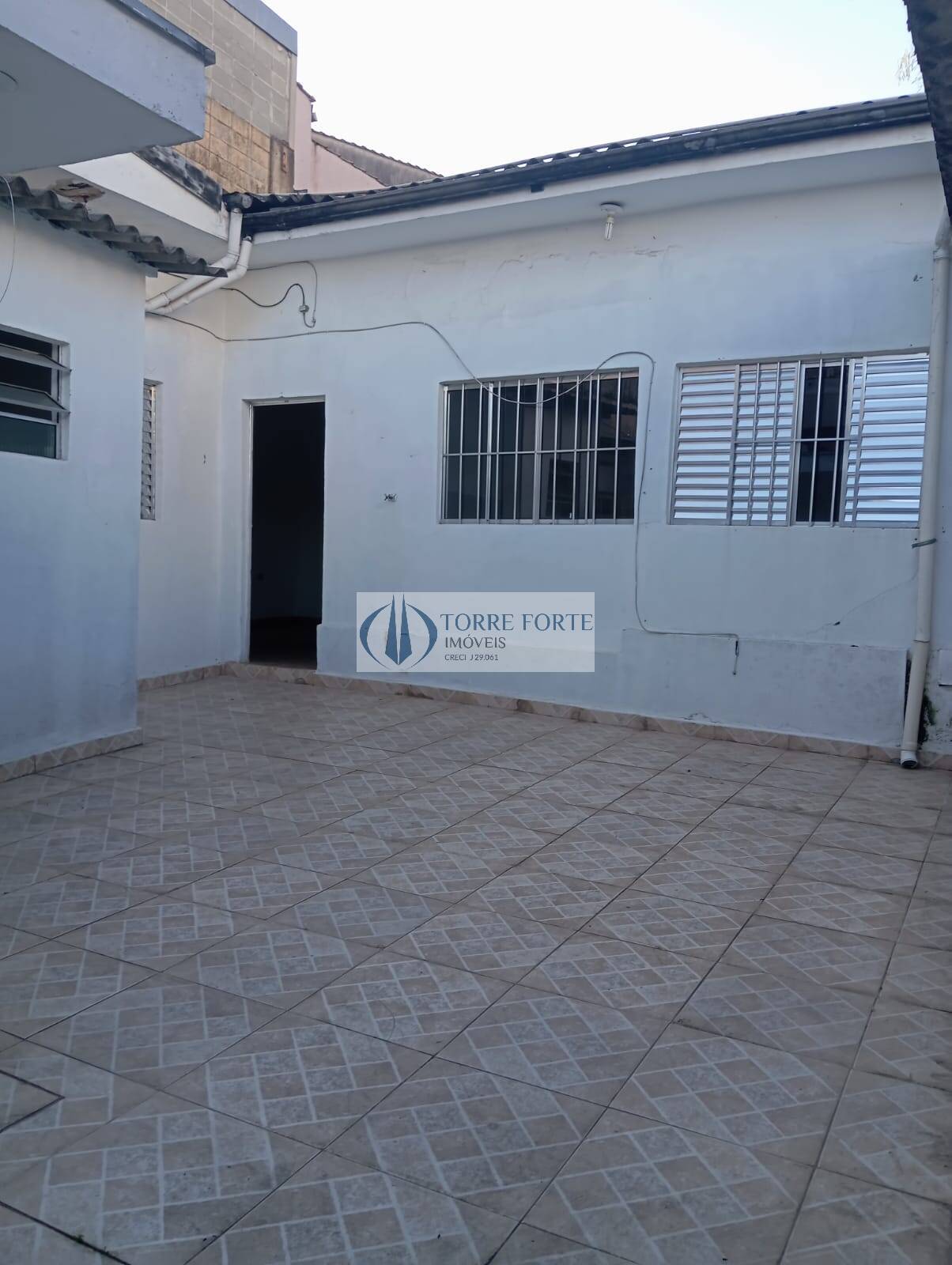 Casa à venda com 5 quartos, 177m² - Foto 5